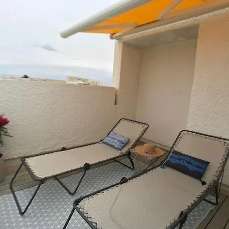 Apartament T3 Face A La Avec Terrasse Panoramique Et Parking Prive - - Fr-1-81-466 Le Barcarès