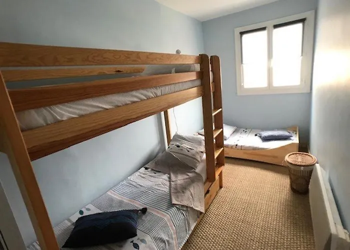 Apartamento T3 Face à La Avec Terrasse Panoramique Et Parking Privé - - Fr-1-81-466 *